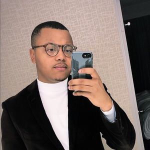 Meet your Posher, Justin